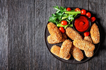 Deep-fried suppli al telefono top view, copy space