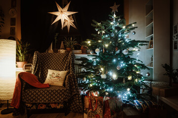 christmas tree with gifts and decorations