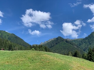 Zintberg Proxen über Schwaz im Inntal unterhalb vom Kellerjoch in den Tuxer Alpen