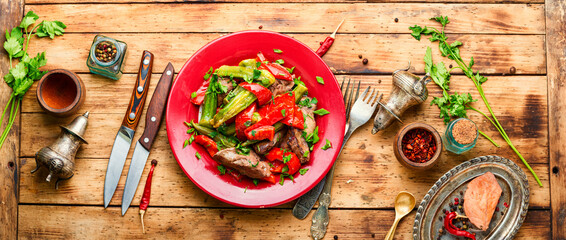 Vegetable and liver salad.