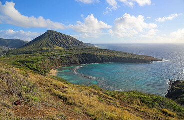 Volcanic coast of Oahu - Hanauma Bay - Oahu, Hawaii