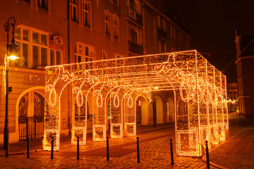 iluminacja na ulicy Paderewskiego w Poznaniu