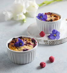 cottage cheese casserole with berries