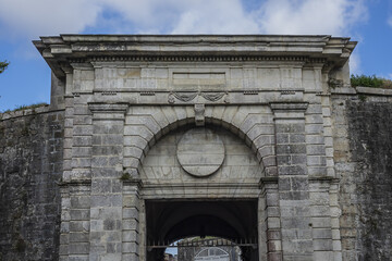 Obraz premium Spain gate (Porte d'Espagne) - gate marks southern entrance to city since founding of the castrum in the 4th century. Bayonne, Department of Pyrenees-Atlantiques, Nouvelle-Aquitaine region, France.