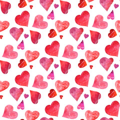 Seamless pattern of watercolor red and pink hearts isolated on the white background