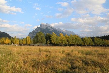 Fototapeta na wymiar September In The Mountains, Banff National Park, Alberta