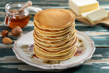 dessert e prima colazione con pancakes 