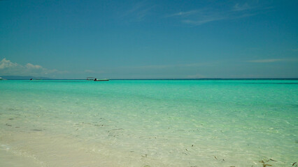 Obraz premium Seascape with beautiful tropical beach. Panglao, Philippines. Summer and travel vacation concept.