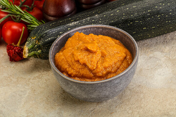 Vegetarian cuisine - Zucchini puree with herbs