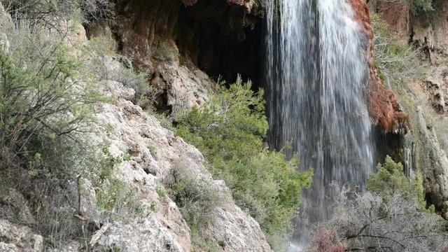 Detalle de la cascada llamada El Chorrador, cerca de la poblaci&oacute;n de Chera, en la provincia de Valencia. Comunidad Valenciana. Espa&ntilde;a. Europa