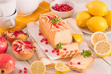 Lemon sponge cake. 