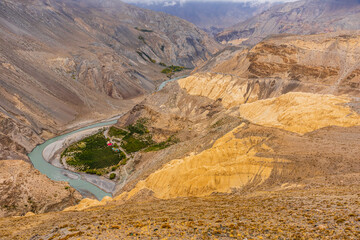 Fototapeta na wymiar Beautiful landscape of Spiti river valley in Lahaul Spiti region of Himalayas in Himachal Pradesh, India.