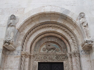 frescoes of the entrance portal of sveti mija church at zadar, croatia Fresken am Eingangsportal...