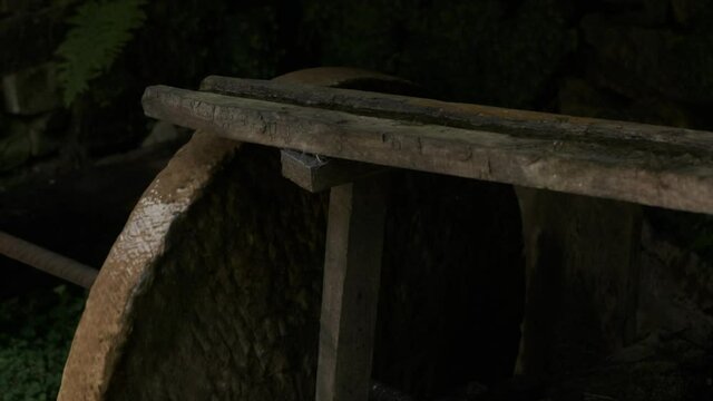 piedra de molino para moler o afilar