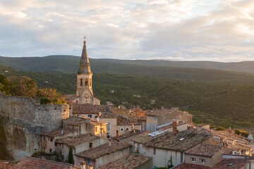 St Saturnin les Apt-Village-Provence (2)