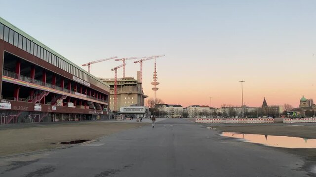Heiligengeistfeld Hamburg bei Sonnenuntergang