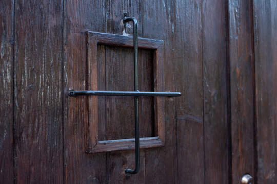 Ventana de madera