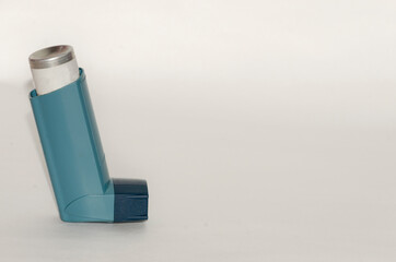 spray inhaler for asthma and lung deficiencies