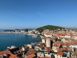 Fototapeta na wymiar Split Dalmatien Kroatien Adria Mittelmeer - über den Dächer