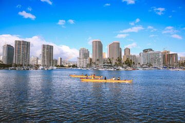 Obraz premium Canoeing at Honolulu, Oahu , Hawaii