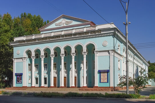 Soviet era neoclassical building Lohuti theatre on Rudaki avenue in Dushanbe, Tajikistan