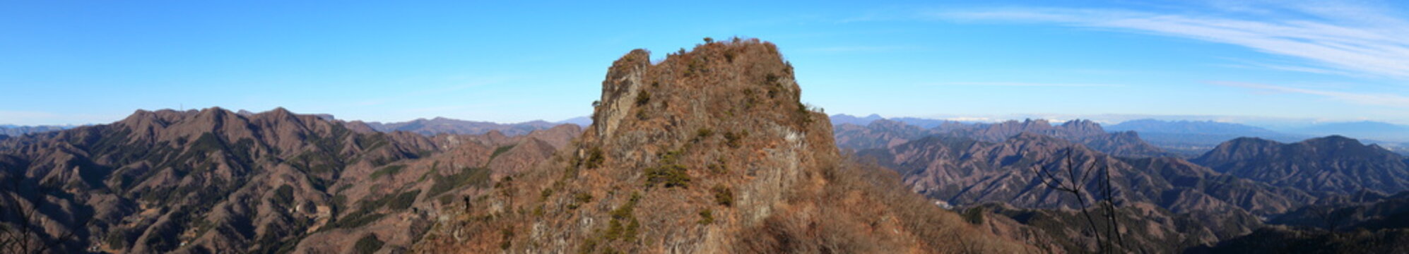 View from the summit of 100 famous mountains of Gunma and Mt. Shikadake (late autumn / early winter) (panorama) ぐんま百名山・鹿岳山頂からの展望 (晩秋/初冬)(パノラマ)