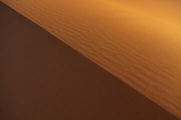 Symetria na pustyni
