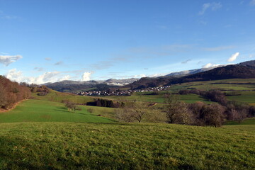 Fototapeta premium Blick vom Schönberg bei Freiburg auf den Schwarzwald