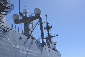 Portaaviones Juan Carlos I (L-61) en Málaga