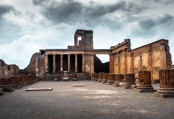 ruins of ancient roman forum