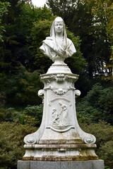 Statue der Kaiserin Augusta im Kurpark von Baden-Baden