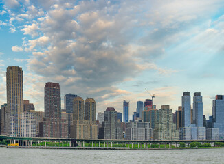 Obraz premium Downtown Manhattan skyline at dusk, New York