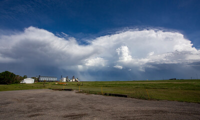 Obraz premium Prairie Storm Clouds Canada