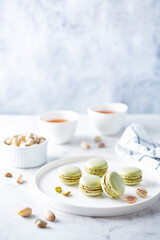 Green pistachios macarons with filling