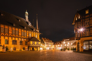 Fototapeta na wymiar Marktblick in der Nacht Wernigerode Weihnachten 2020