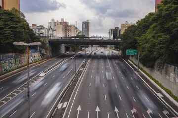 Obraz premium traffic in the city