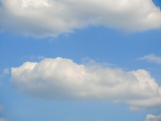 Obraz premium blue sky with beautiful natural white clouds
