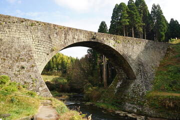 Fototapeta na wymiar Tsujun Bridge, Traditional Arch Bridge, without flowing water in Kumamoto, Japan - 日本 熊本県 通潤橋