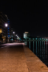 Fototapeta na wymiar Thessaloniki by night