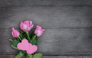 couple of hearts and roses