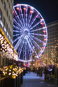 Ferris Wheel Christmas Time City