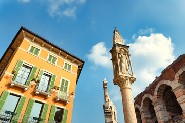 italian street and sculpture