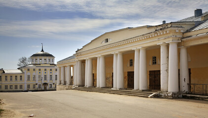 Naklejka premium Historical Shopping Arcade in Kasimov. Ryazan oblast. Russia