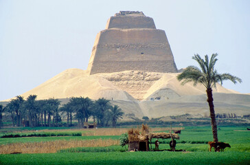 The Ancient Egyptian Pyramid of Meidum