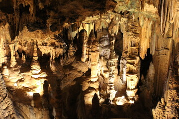 Fototapeta na wymiar Luray Caverns