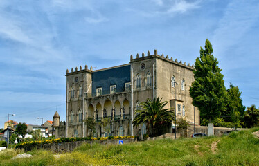 Fototapeta premium Old mansion house in Vila Nova de Gaia, Portugal