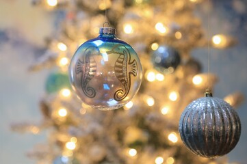 Suspended decoration glass balls