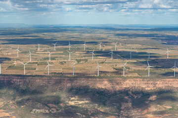 Parque e&oacute;lico na &aacute;rea rural de Sim&atilde;o no Piau&iacute;, divisa com Cear&aacute;. Nordeste, Brasil. 
