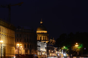 Fototapeta na wymiar view of the cathedral 