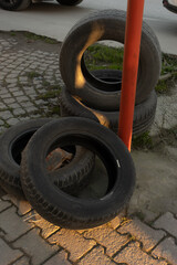 Spare old used tires for recycle